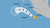 Bárbara mantiene vientos de 60 mph tras convertirse en tormenta tropical